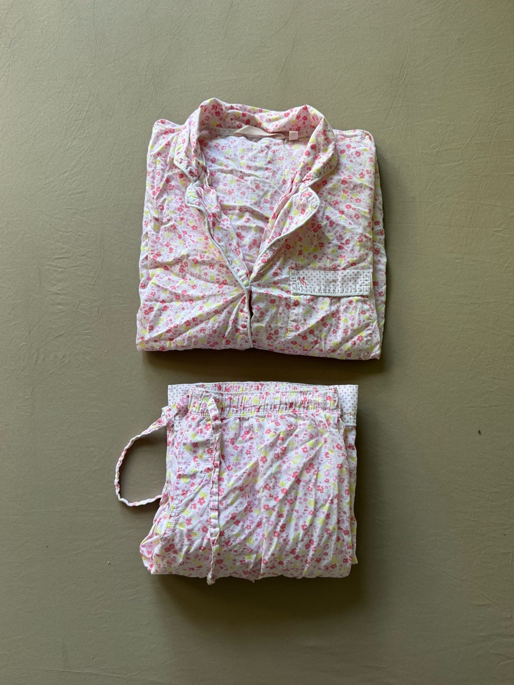 Y2K Era Victoria’s Secret Floral Cotton Pajama Set